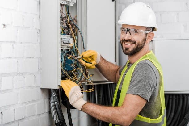 Best Local Electrician Companies  in River Hills, WI